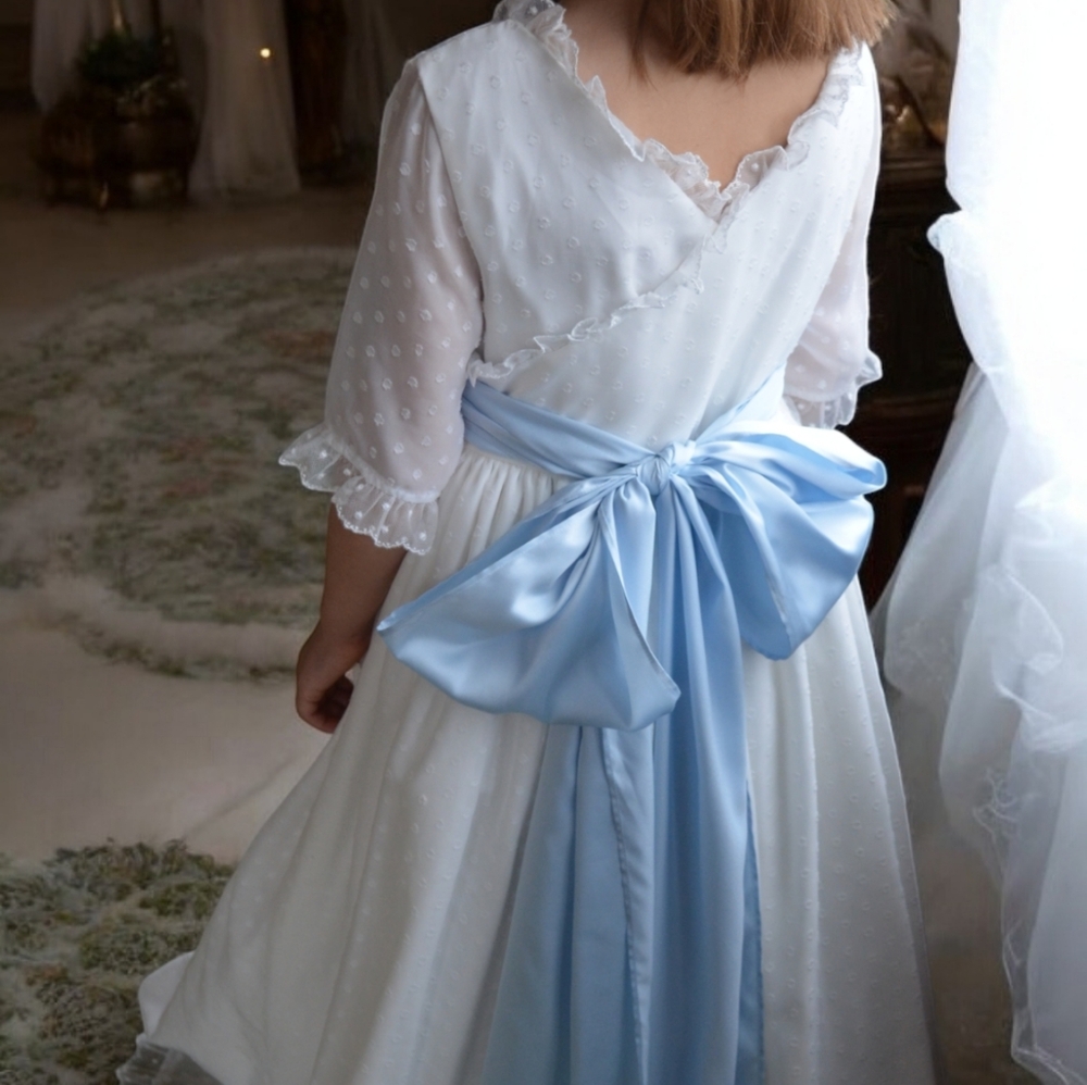 Girl White Dress| First Holy Communion| Flowergirl
